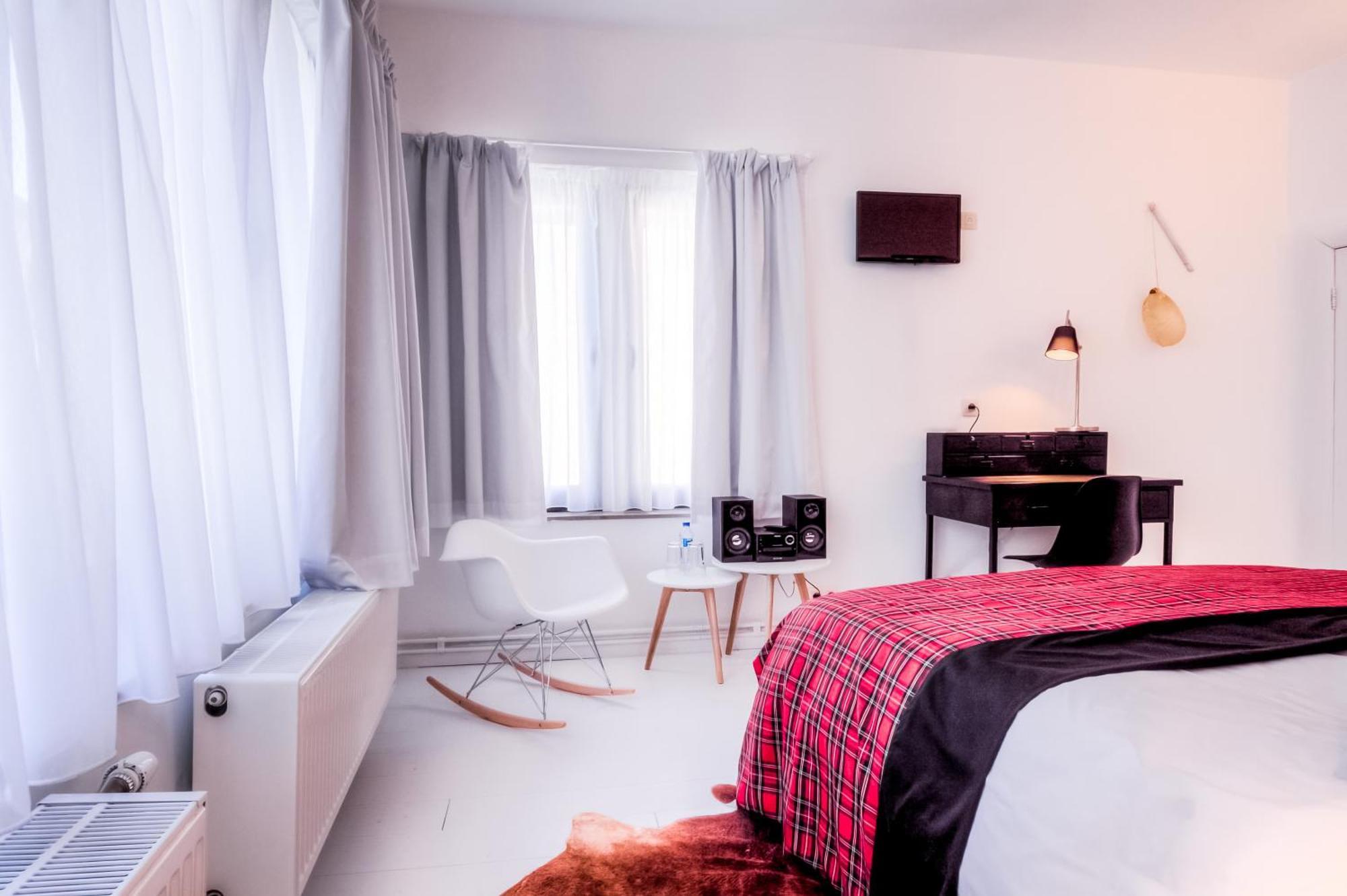 Mons Dragon House Hotel Luaran gambar