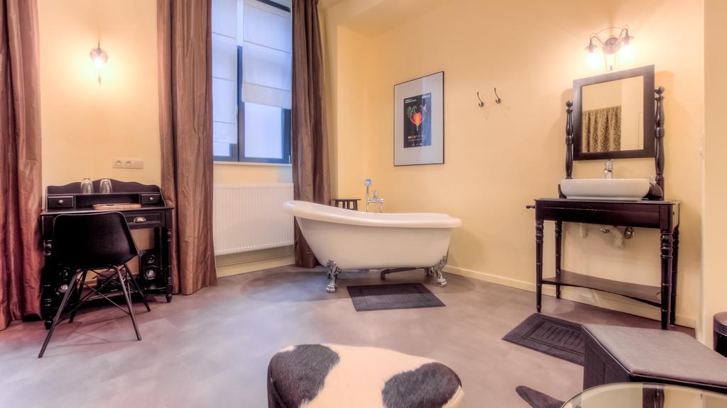 Mons Dragon House Hotel Luaran gambar